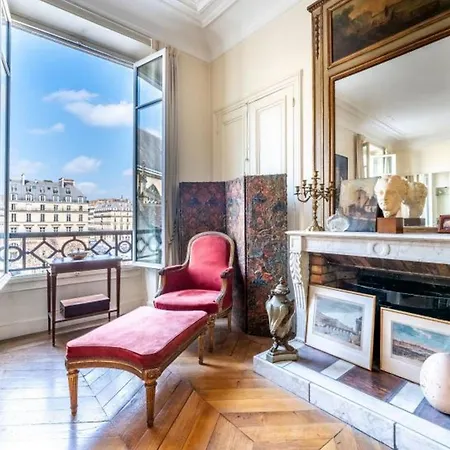 Apartment Reception With Stunning Views Paris